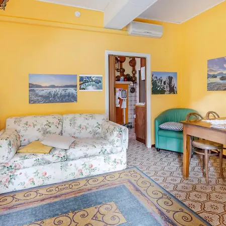 Дом отдыха La Corte Della Carla - Cozy In The Old Court Льерна